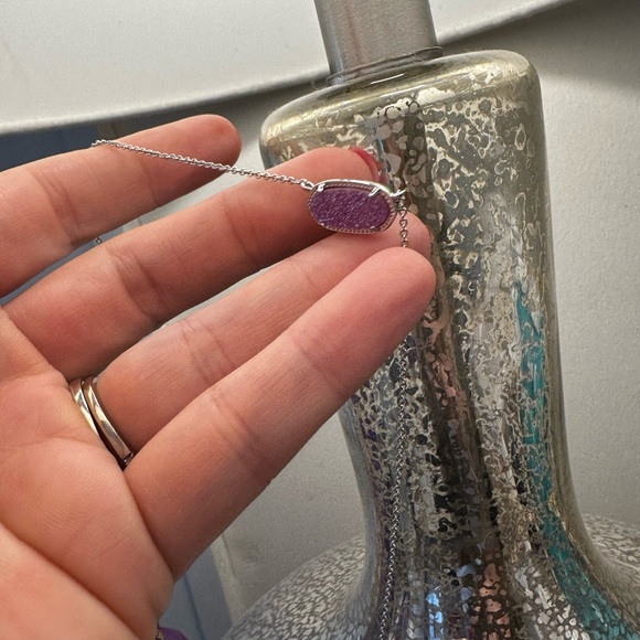 Kendra Scott 💎 - Picture 16 of 17